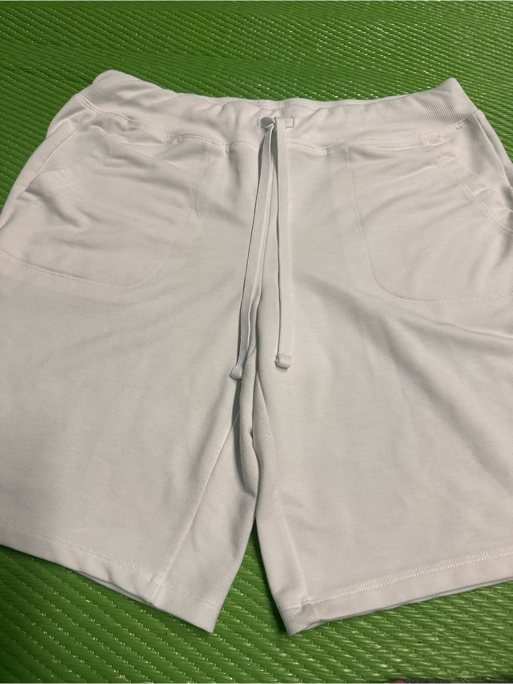 Athletic Works White Women Drawstring Athletic Shorts